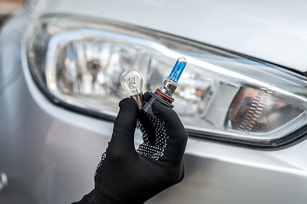 What Causes Headlights to Burn Out Repeatedly?